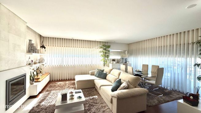 Apartamento T3 nas Varandas do Castelo - Santa Maria da Feira-0