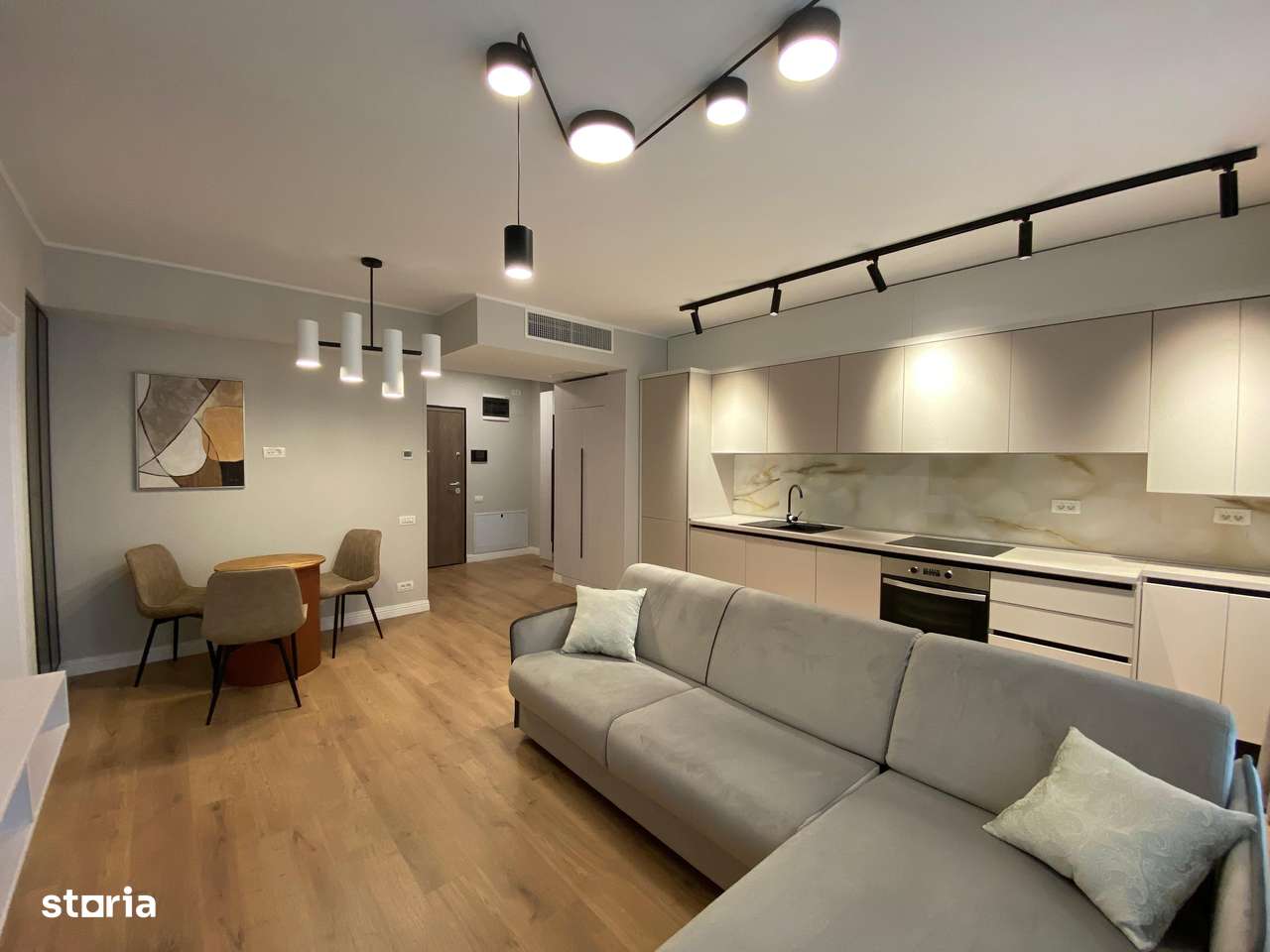 2 camere Pipera  Loc de parcare inclus - Imagine principală: 1/11