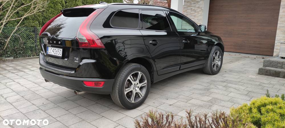 Volvo XC 60 T6 AWD Summum - 4