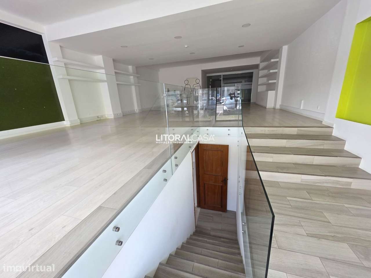 Loja para Comércio com 220 m2 - Grande imagem: 2/17