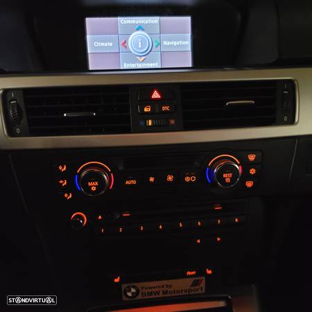 BMW 320 d DPF Cabrio - 8