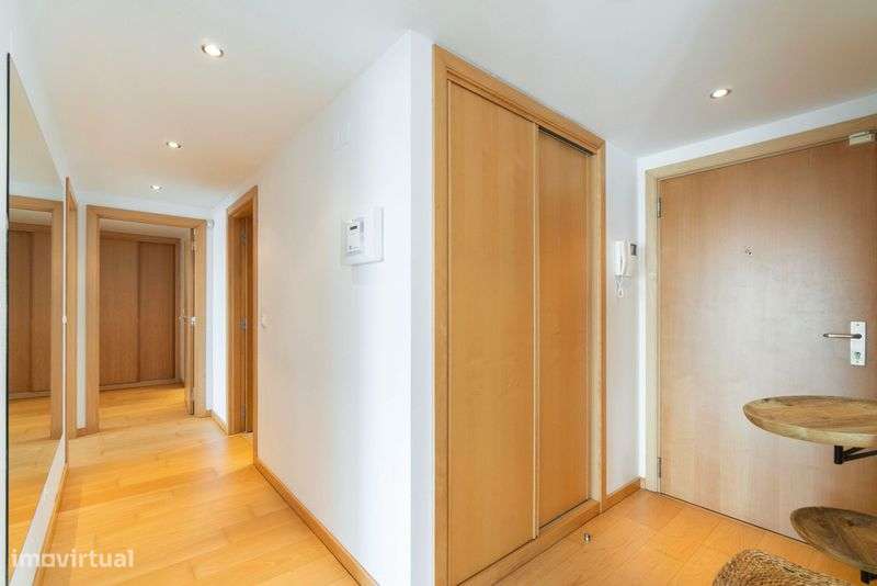 Apartamento t2 à venda na Avenida Dom João II, 57 - Grande imagem: 4/6