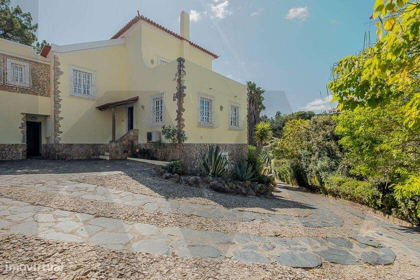 Moradia com Piscina e Terreno Amplo na Póvoa da Galega - Grande imagem: 4/60