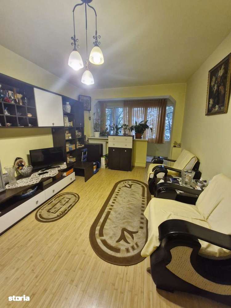 Decomandat, et. 2, Brazda-Big Family-0