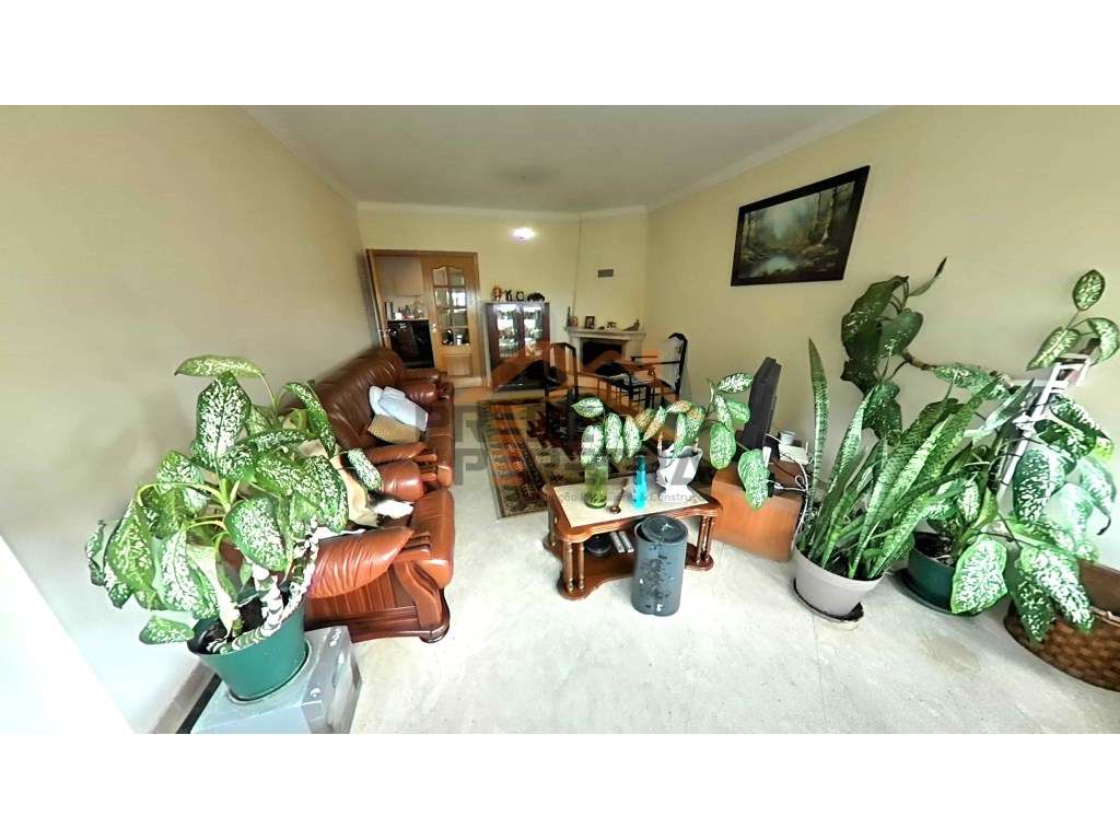 Descubra o Seu Novo Lar: Fantástico Apartamento T3 na Serra da Amor... - Grande imagem: 3/33