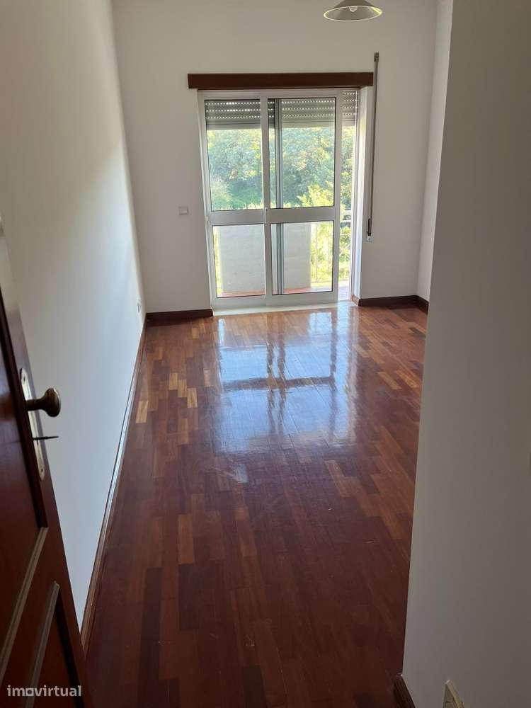 Arrendo T2 - Grande imagem: 4/12