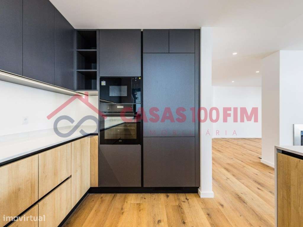 T3 + escritório em fase final de construção com acabamentos de exce... - Grande imagem: 3/54