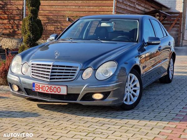 Mercedes-Benz E - 1