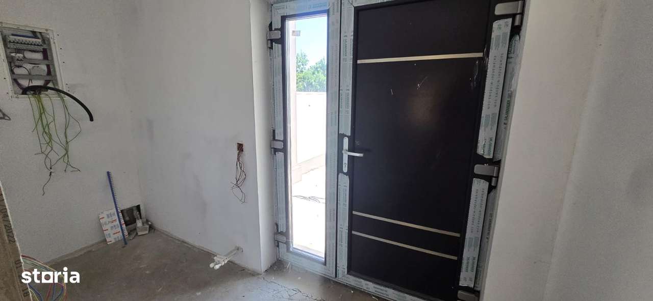 Agigea - Primarie, P+1, SD 125 mp, 4 cam, teren in proprietate 260 mp - Imagine principală: 5/20