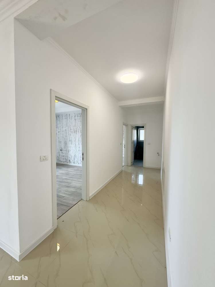 Torontalului, Etaj intermediar, Decomandat - Imagine principală: 2/13