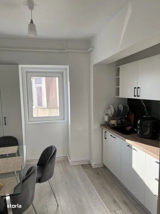 Apartament 4 camere decomandate, fostul Billa-Gara, Iasi