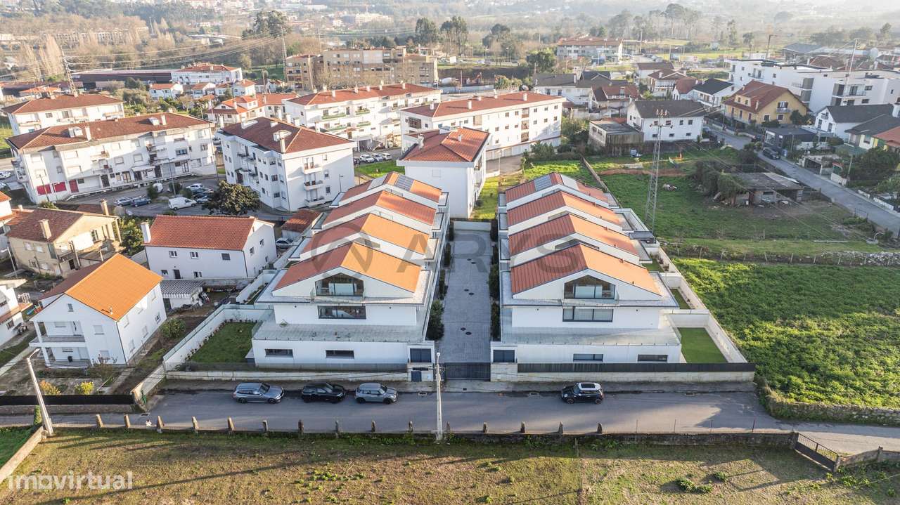 Moradia T3 semi-nova | Condomínio Fechado – Arcozelo, Ponte de Lima-38