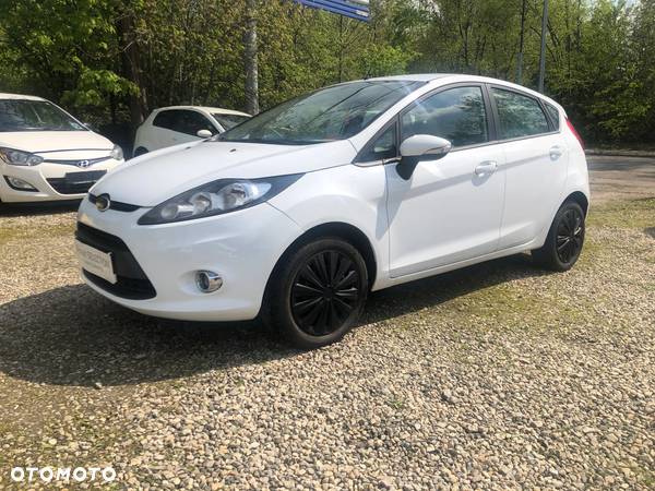 Ford Fiesta 1.25 Ambiente - 1