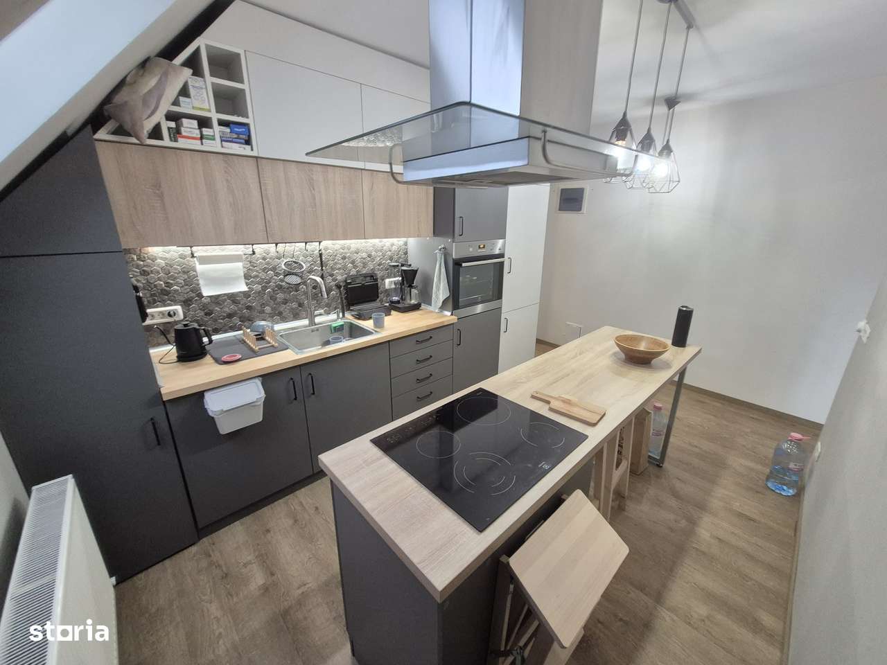 2Cam-Dacia-3 Min Iulius Town-54MP-Mobilat-Utilat-Centrala-85.000 Euro!-9