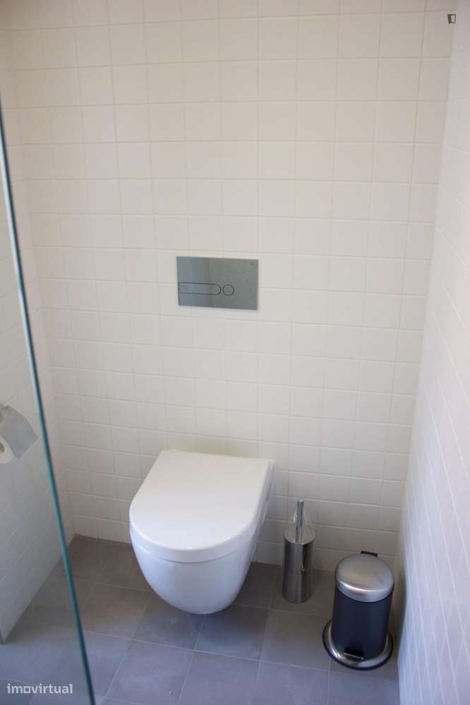 Quarto - localizado em Roma-Areeiro Lisbon - Grande imagem: 5/9