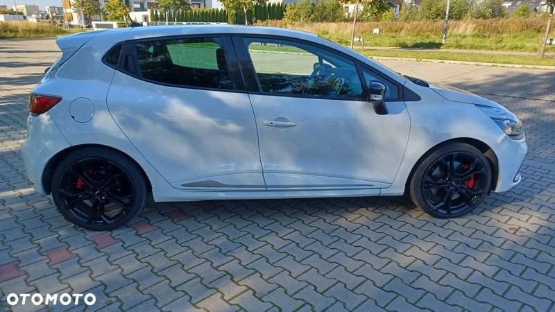 Renault Clio 1.6 R.S 200 EDC - 13