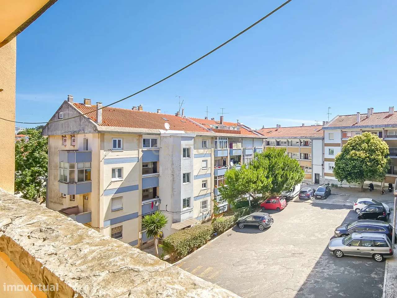 Viva Cascais a Pé | T2 Renovado com 2WC | Varanda | Junto ao Parque Ou-19