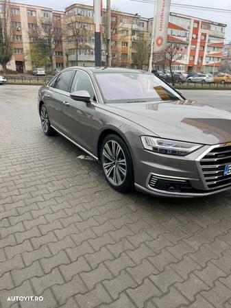 Audi A8 60 TFSI e quattro tiptronic - 2