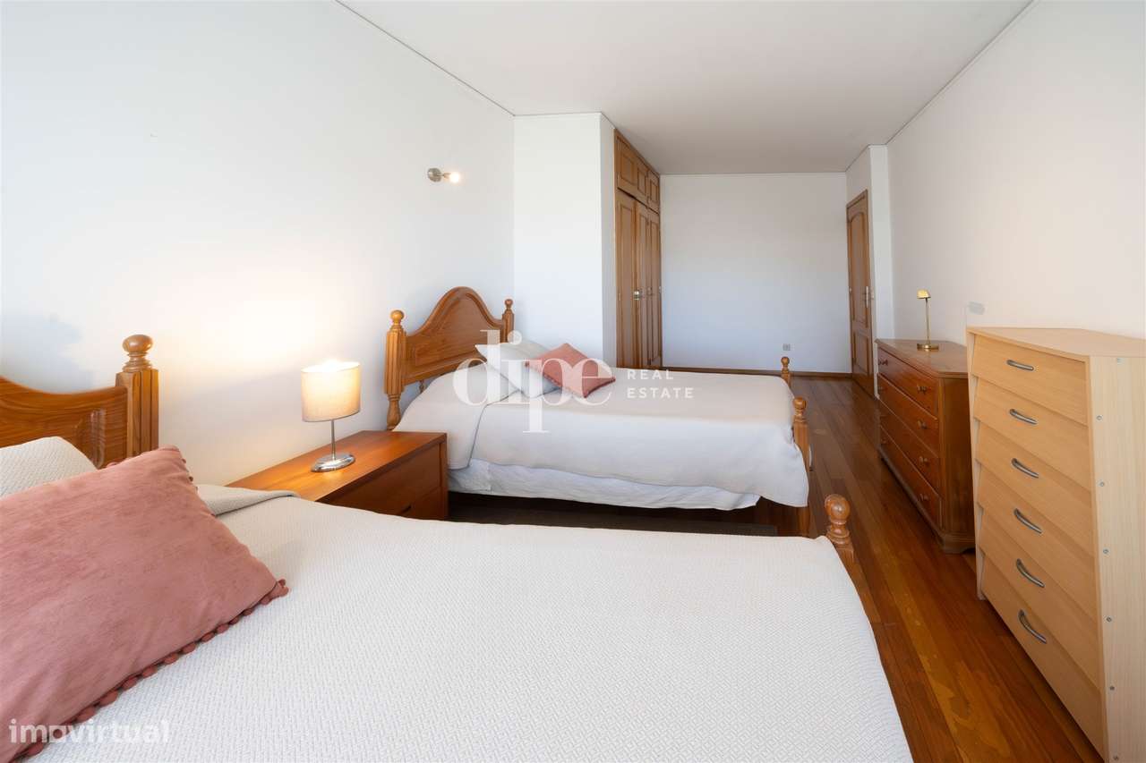 Moradia T3+1 no Coração de Guimarães-13