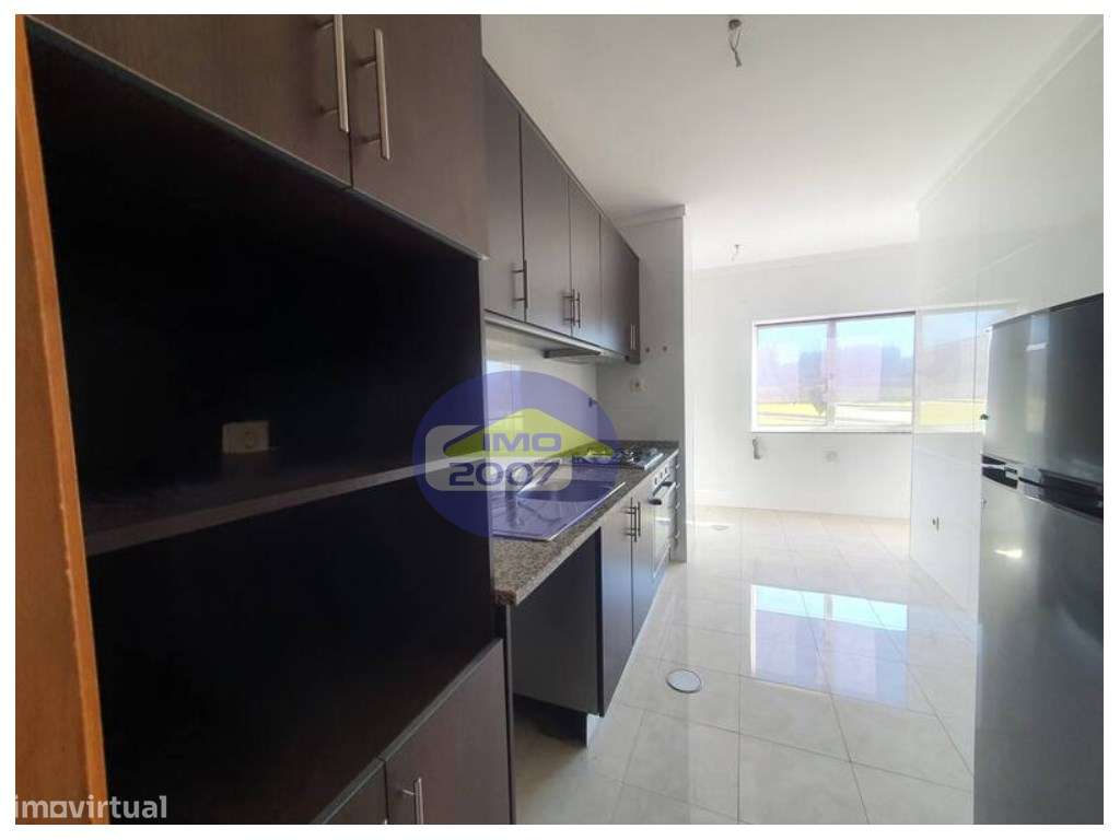Apartamento T3 em Canelas - Grande imagem: 2/16