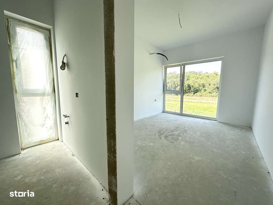 Duplex 4 camere, 116 mp utili, 238 mp teren - Giarmata Vii - Imagine principală: 4/10