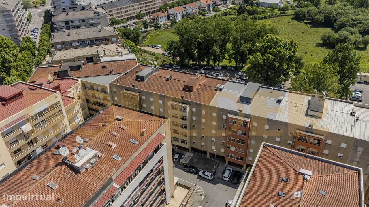 Apartamento T3 em Póvoa de Lanhoso-27