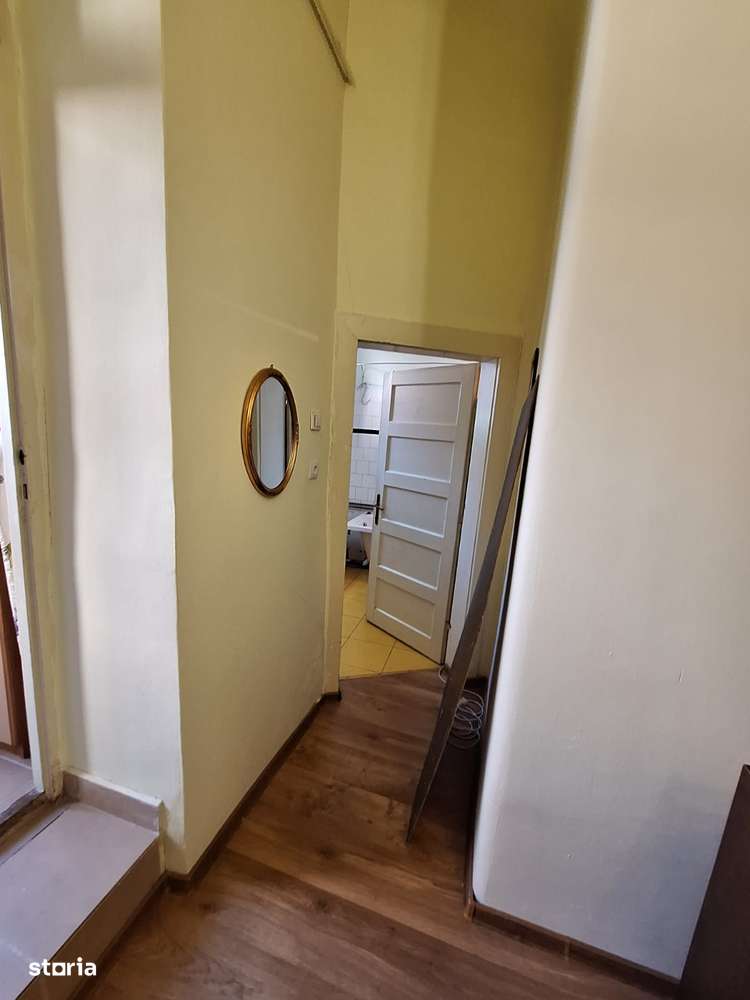 Apartament Spațios la parterul unei Vile – Strada Brassai-5