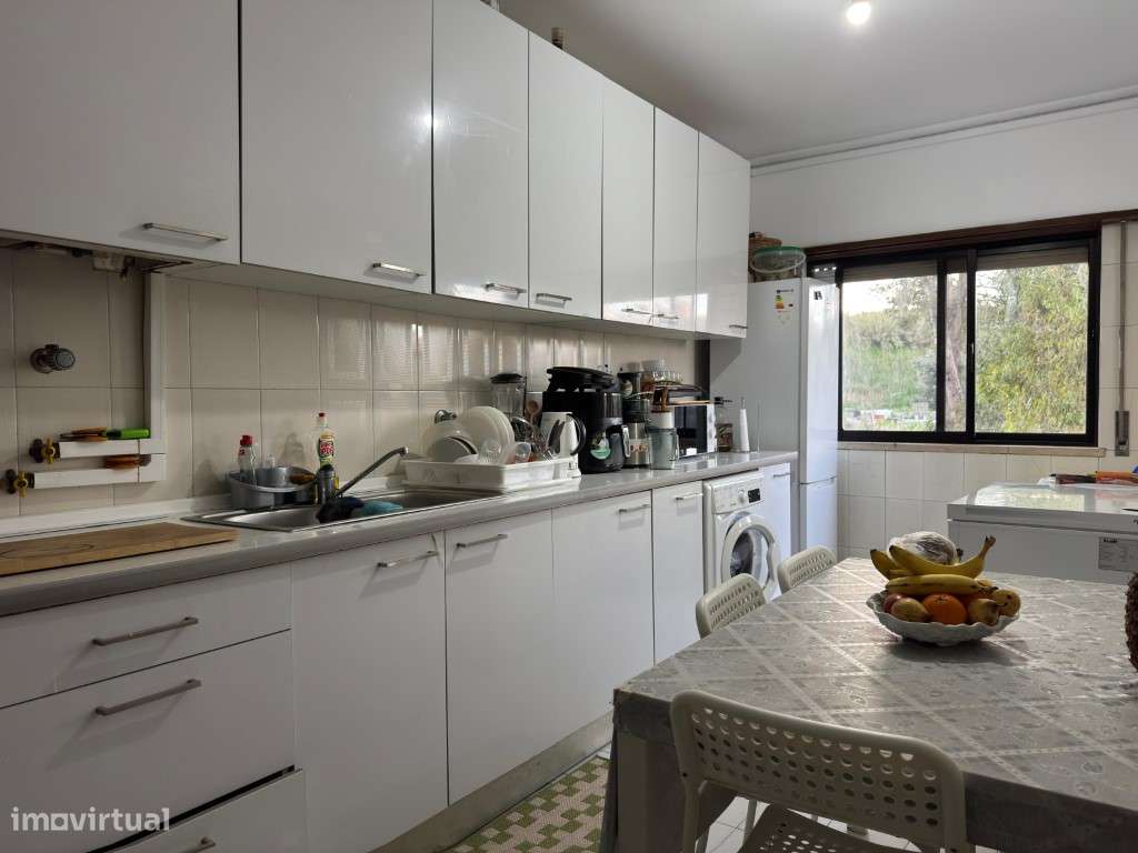 APARTAMENTO T3 - NA RUA CORREIA GARÇÃO - ODIVELAS-14