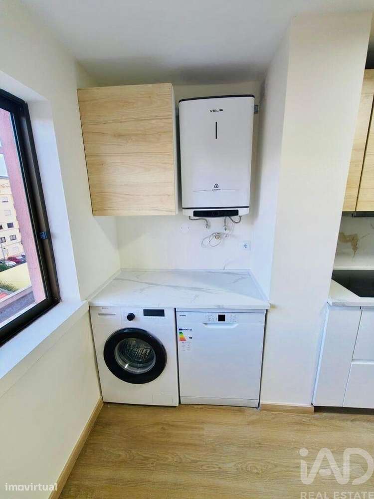 Apartamento T3 em Queluz e Belas de 98,6 m2 - Grande imagem: 5/28