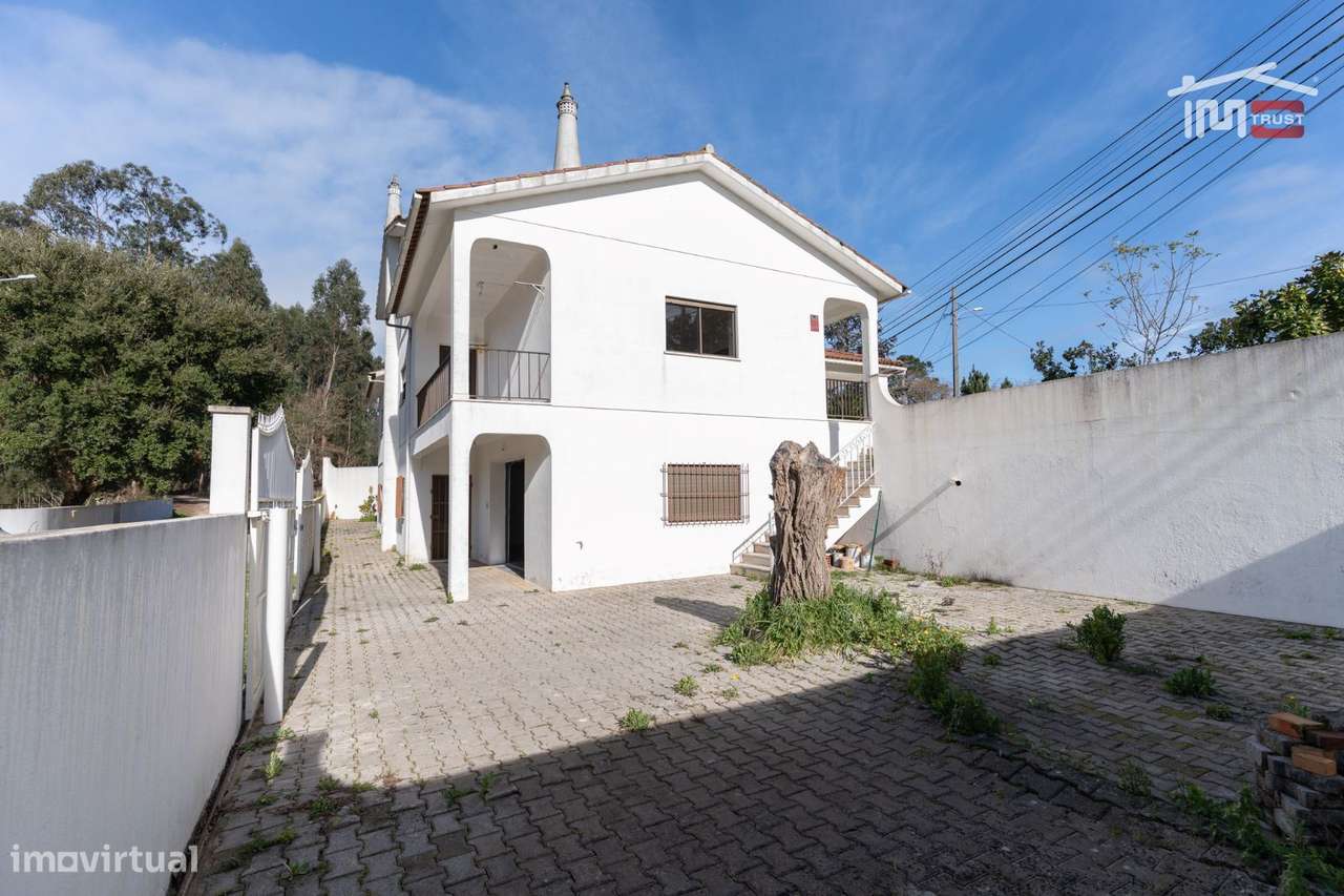 MORADIA T3 COM CAVE RES DO CHÃO E SOTÃO EM SÃO MAMEDE  A 10 MINUTOS... - Grande imagem: 5/38