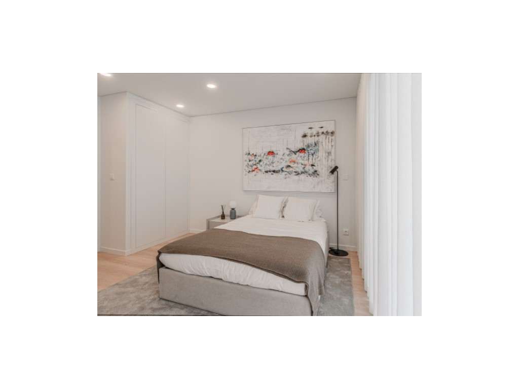 T2 Novo a Estrear com Terraço de 110 m² e Vista Deslumbrante - Grande imagem: 5/15