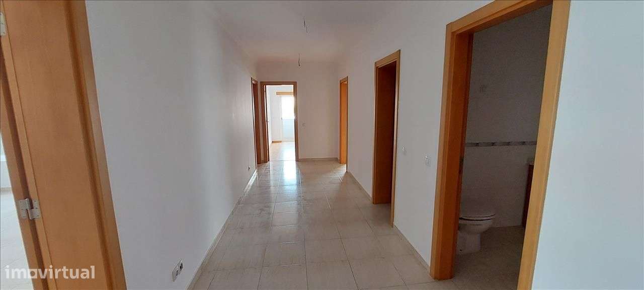 Apartamento T3 no centro de Azambuja - Grande imagem: 5/16