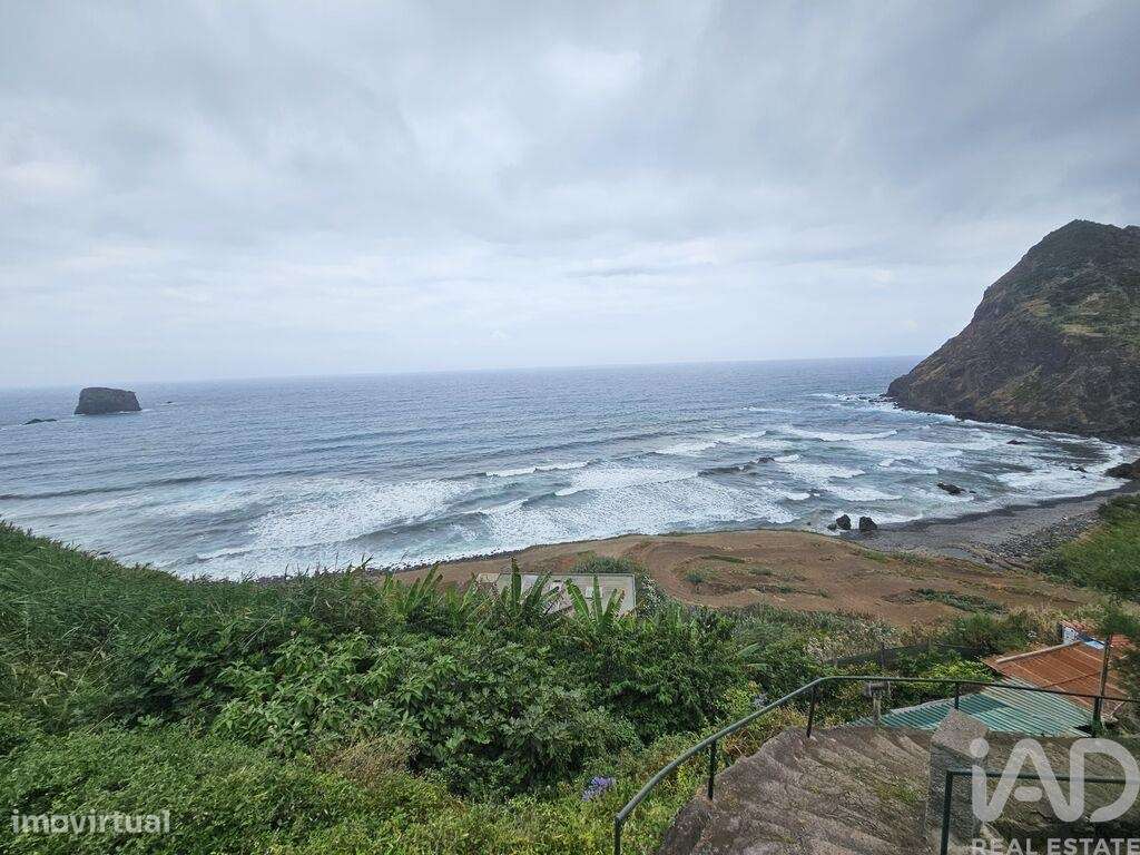 Terreno em Porto da Cruz de 1000,00 m2 - Grande imagem: 5/17