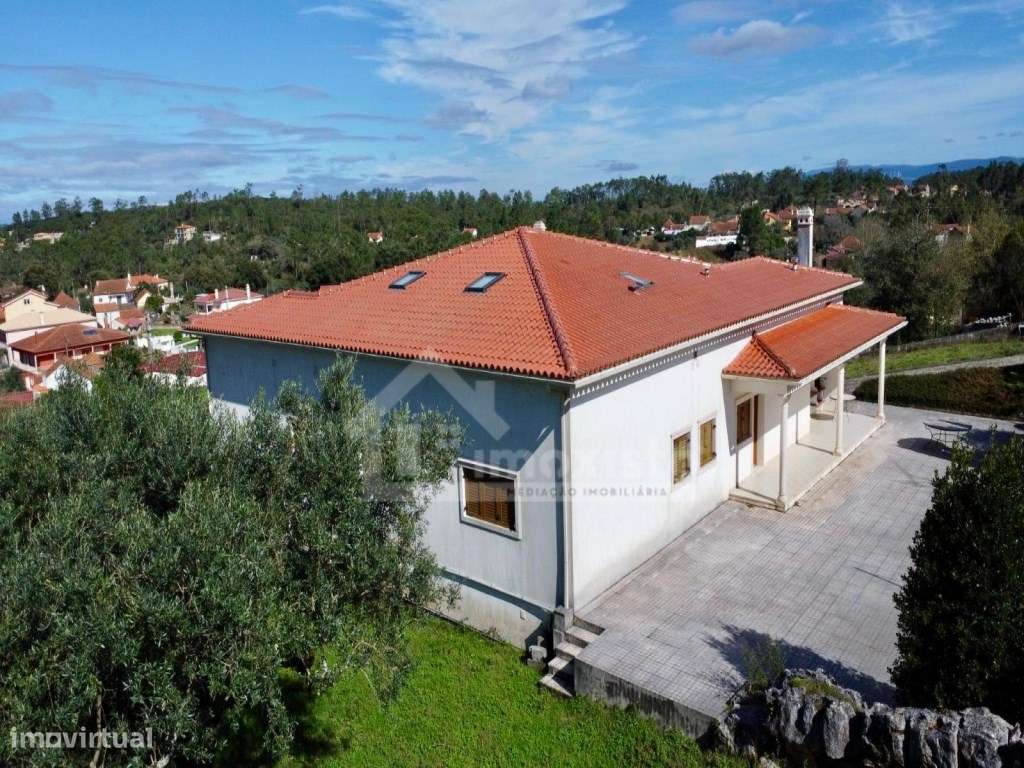 Moradia T6 pronta a habitar em Soure-52