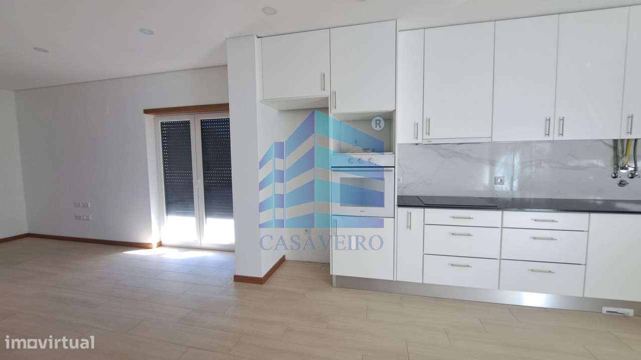 Moradia T3 Geminada  com garagem-2