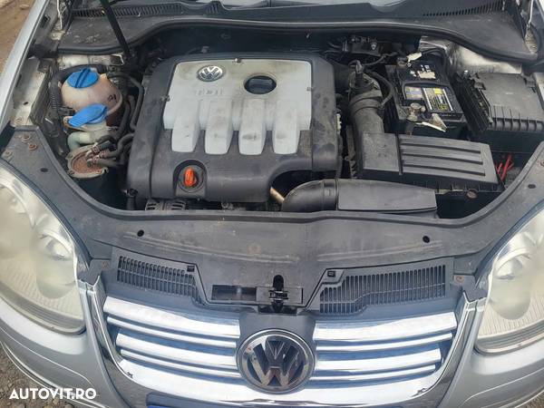 Dezmembram/Piese Volkswagen Jetta 2007 - 3