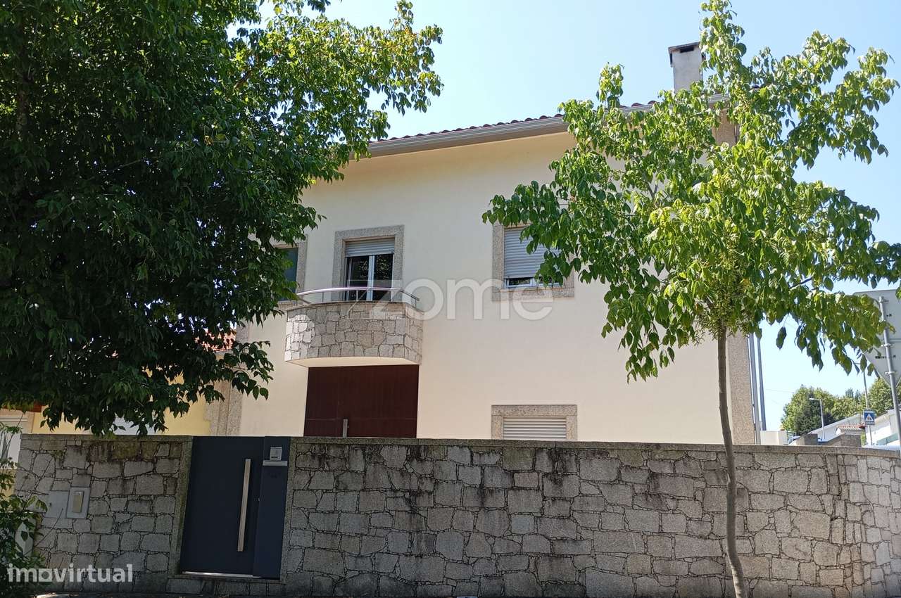 Moradia T3 S.Vitor Braga - Grande imagem: 2/43
