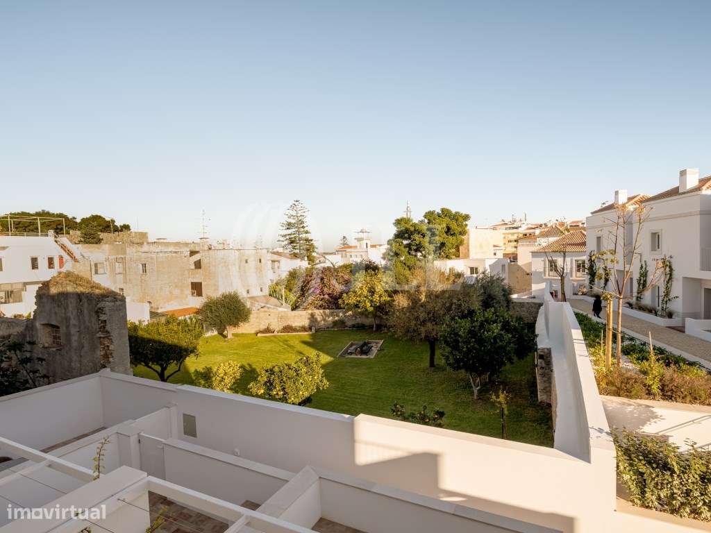 Moradia T3 com piscina em Tavira Algarve-15