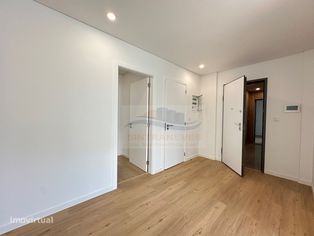 O Excecional Reencontro com o Conforto: T3 de Luxo na Quinta das Pe... - Grande imagem: 3/33