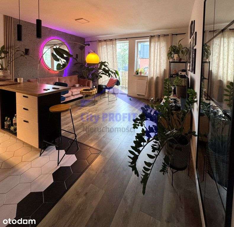 Dom Z Ogródkiem 141,91m2/ 5 pokoi /M.parkingowe-13