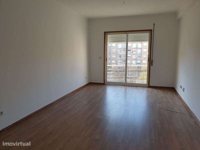 Apartamento T2 em Fânzeres - Gondomar - Grande imagem: 4/16