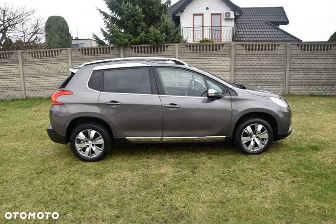 Peugeot 2008 1.6 BlueHDi Allure - 4