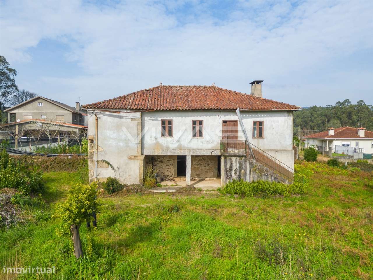 Moradia para Restaurar T0 Venda em Freiriz,Vila Verde-1