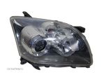 TOYOTA AVENSIS T25 LIFT 06-09 PRZEDNIA LAMPA PRAWA EU - 1