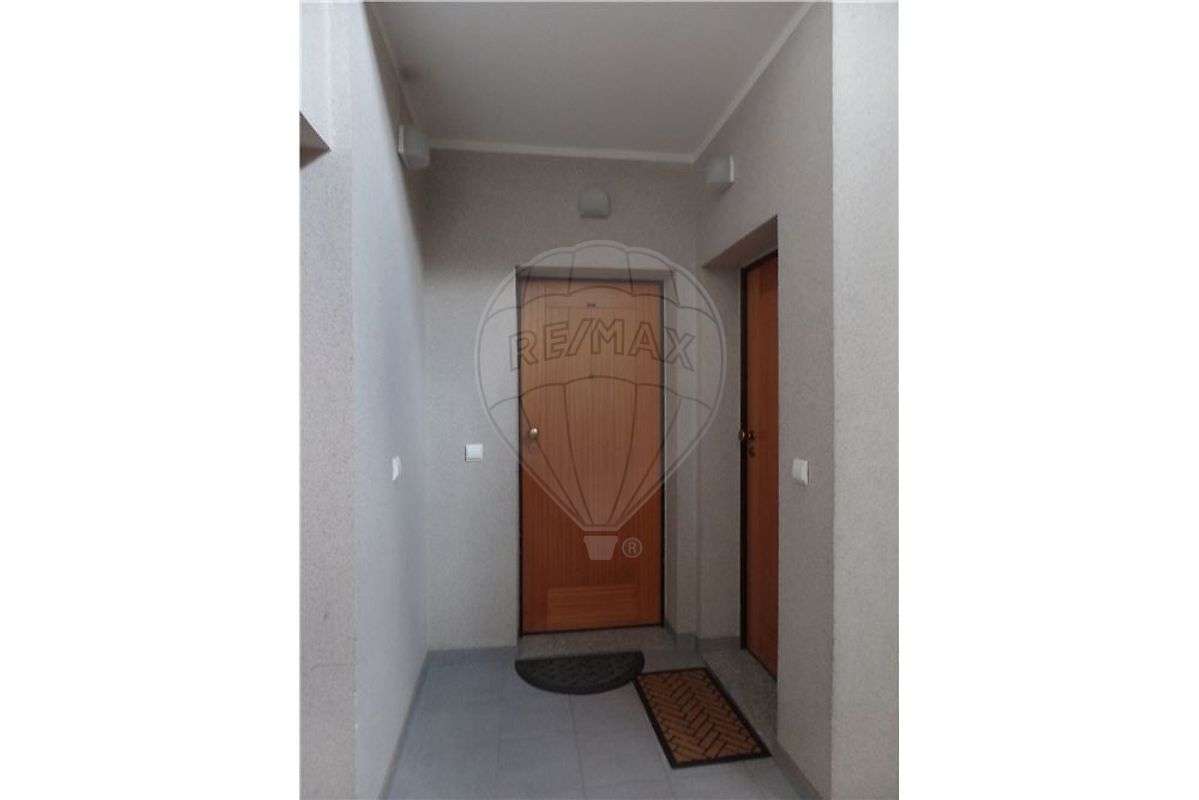 Apartamento T1 para arrendamento - Grande imagem: 4/32