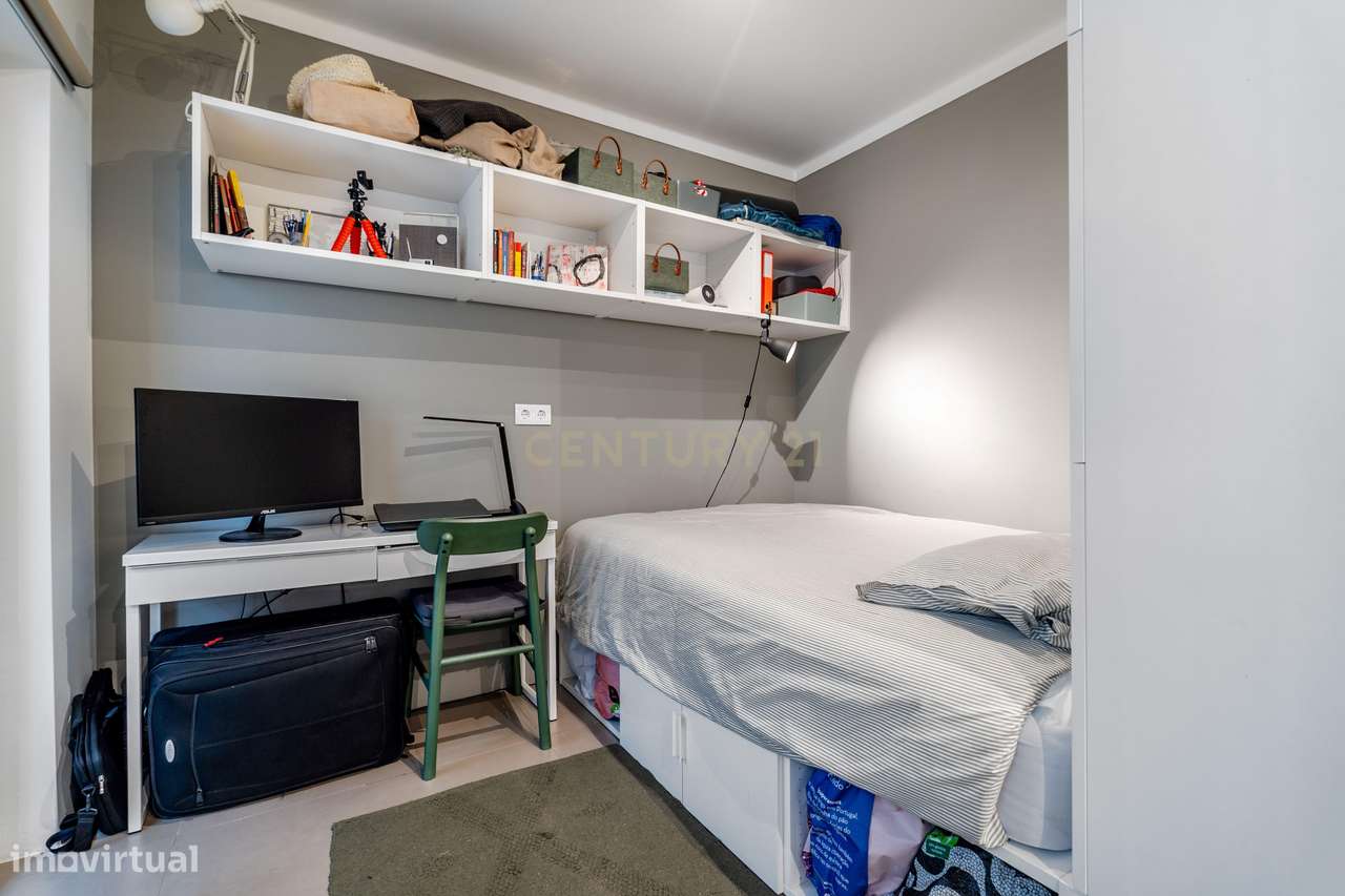 T0/Estúdio no centro de Portimão, E se o seu dinheiro começasse finalm-8