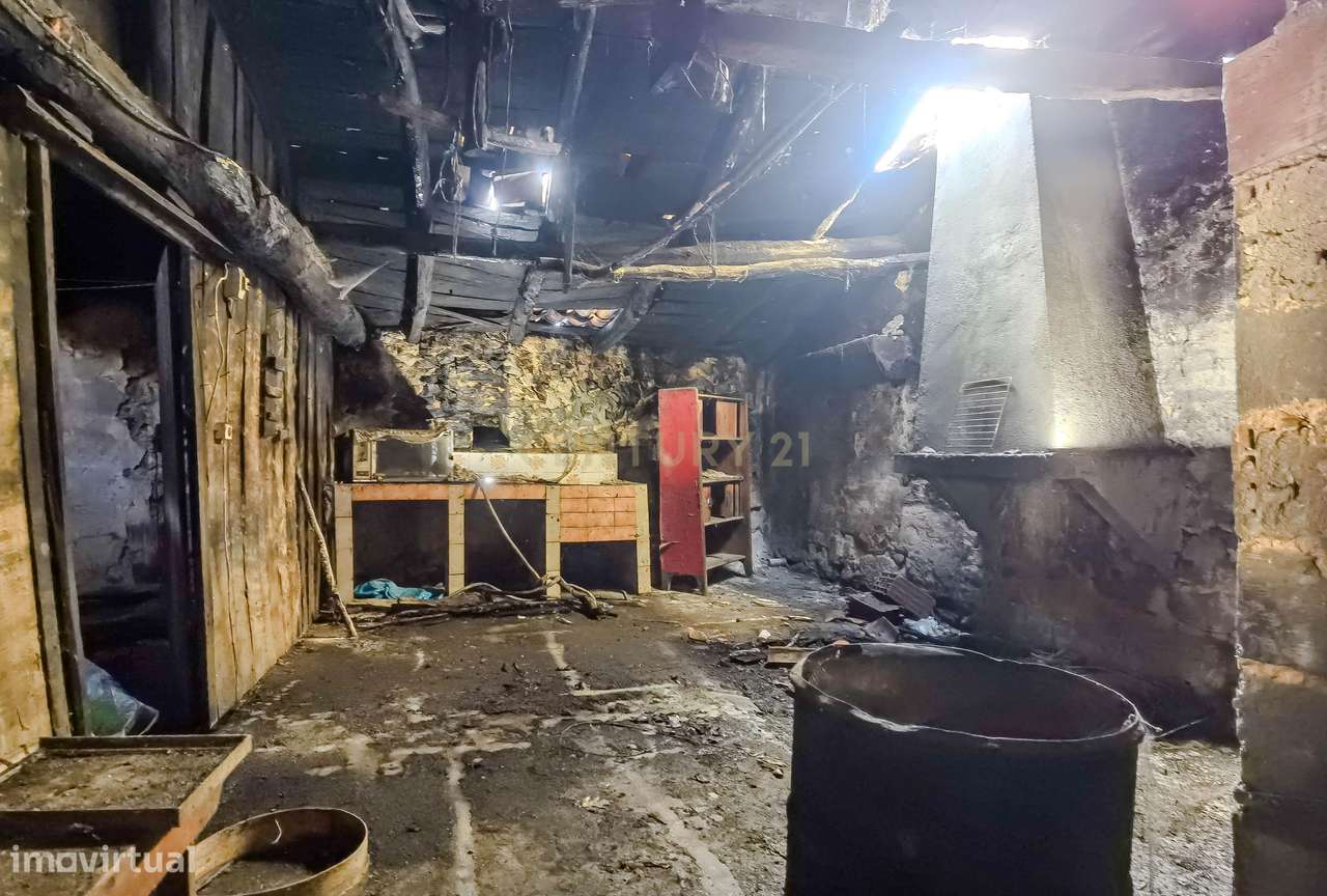 Ruina para Renovar em Calvão, Chaves - Oportunidade Única-9