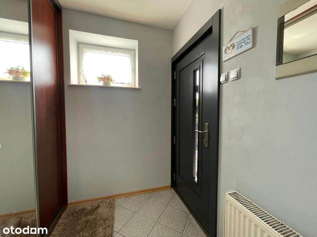 Komfortowy dom na sprzedaż lub najem-14