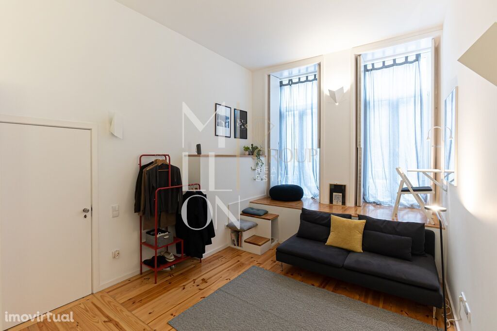 Apartamento T1 na Rua da Torrinha no Porto como novo, com churrasqueir