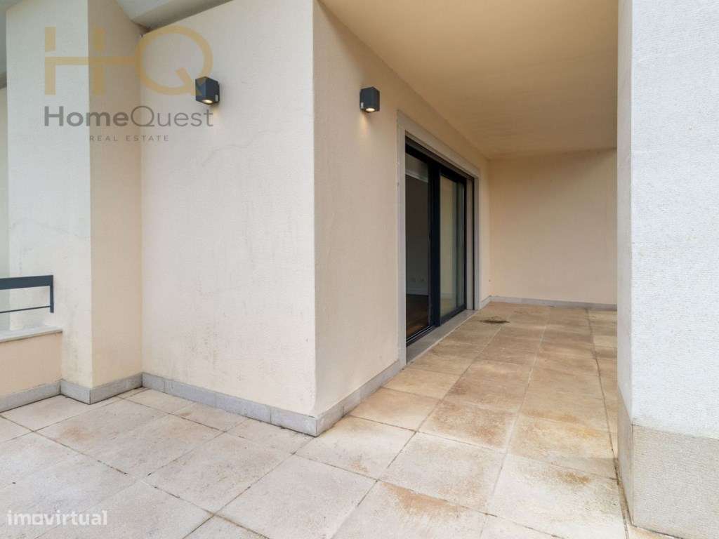 Moradia T4+2 Bairro da Martinha-50